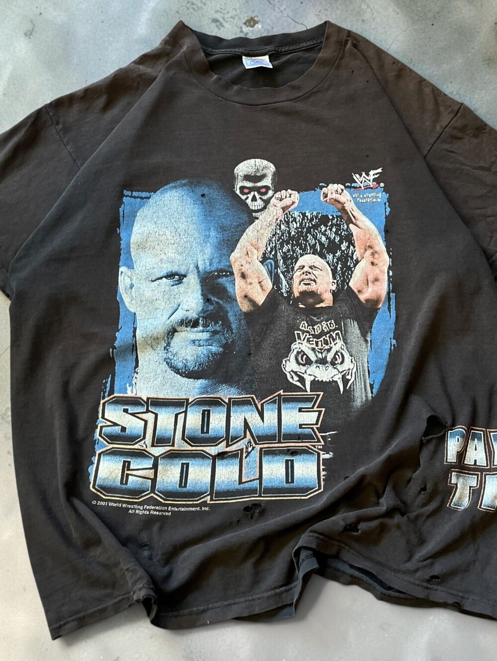 Vintage 2001 WWF Stone Cold Double-Sided Graphic T-Shirt Distressed Thrashed XL